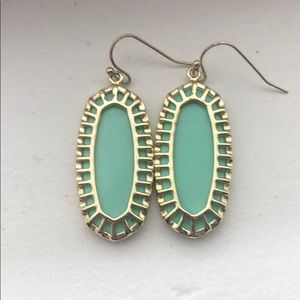 Kendra Scott earrings!